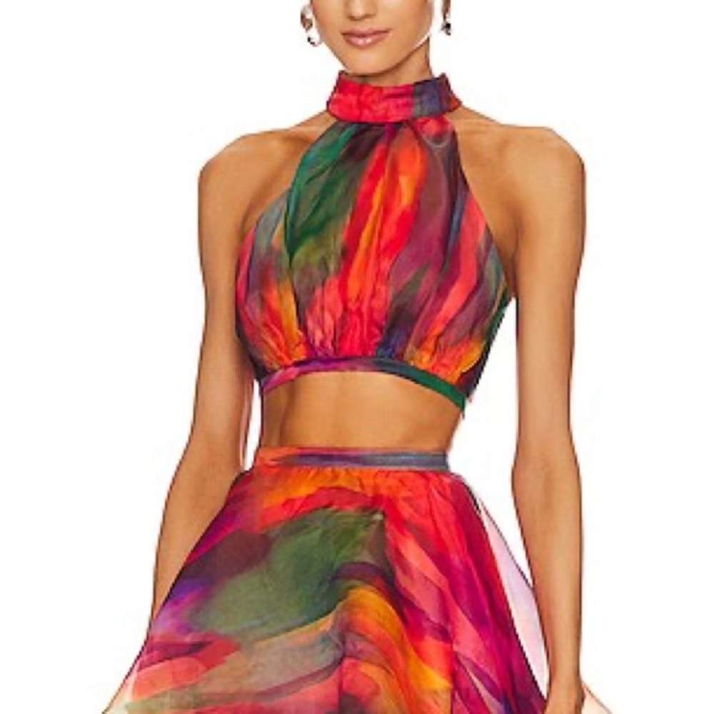 Highly sought after YAURA Faari Crop Top in Aquarelle
New with tags
